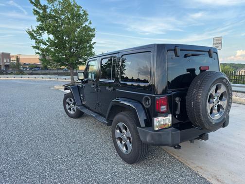 2017 Jeep Wrangler Unlimited Sahara