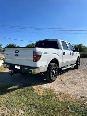 White 2011 Ford F-150 XLT
