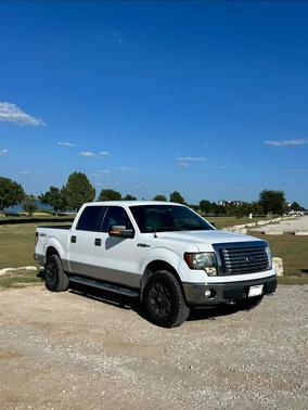 White 2011 Ford F-150 XLT