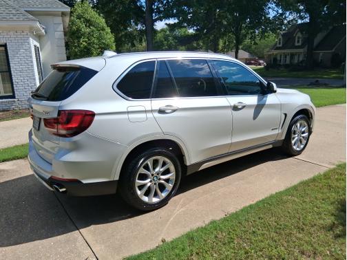 White 2015 BMW X5 xDrive35i