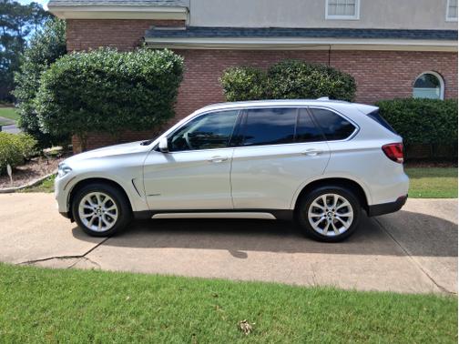 White 2015 BMW X5 xDrive35i