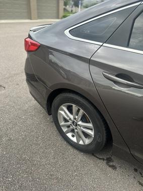 2017 Hyundai SONATA SE