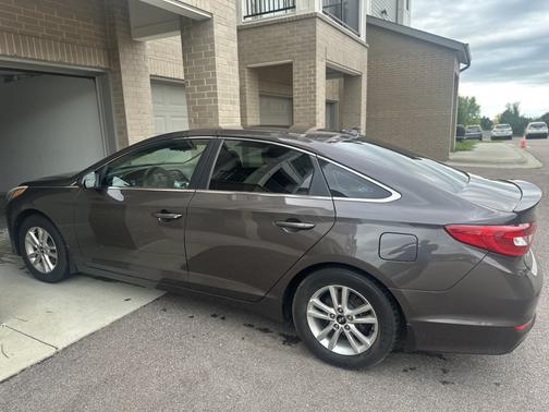 2017 Hyundai SONATA SE