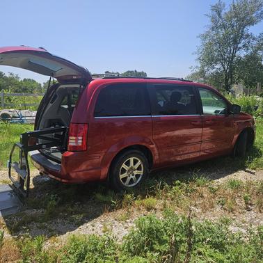 2008 Chrysler Town & Country Touring