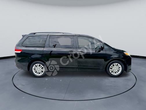Black 2012 Toyota Sienna XLE