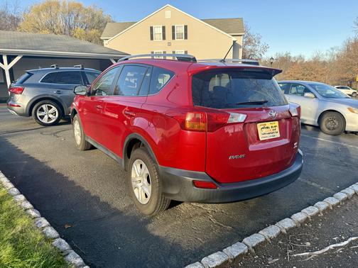 2014 Toyota RAV4 LE