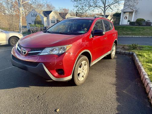 2014 Toyota RAV4 LE