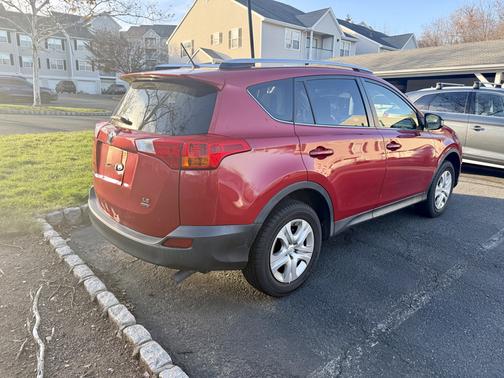 2014 Toyota RAV4 LE