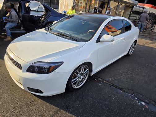 2009 Scion tC Base