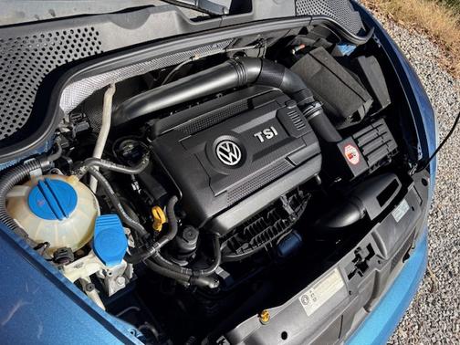 2016 Volkswagen Beetle 1.8T SEL