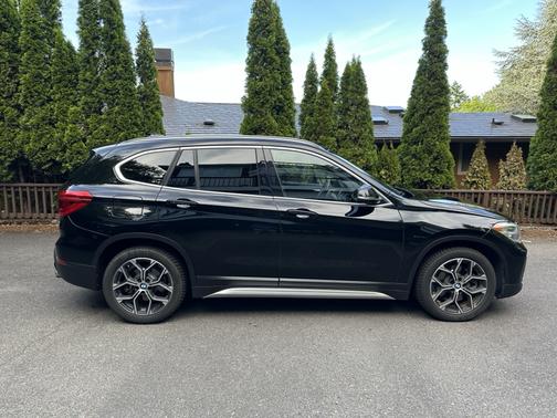 2020 BMW X1 xDrive28i