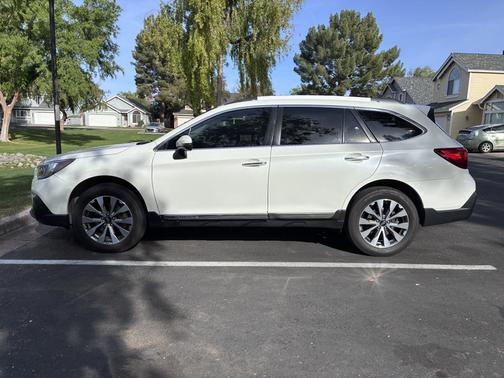 2018 Subaru Outback 3.6R Touring