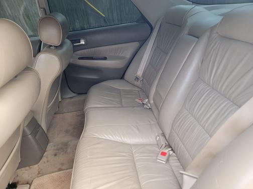 White 1998 Acura TL 3.2