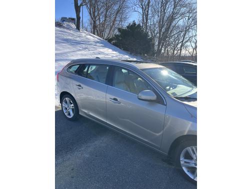 2015 Volvo V60 T5 Premier