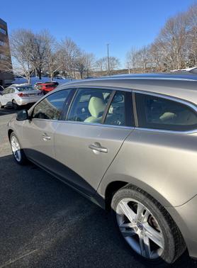 2015 Volvo V60 T5 Premier