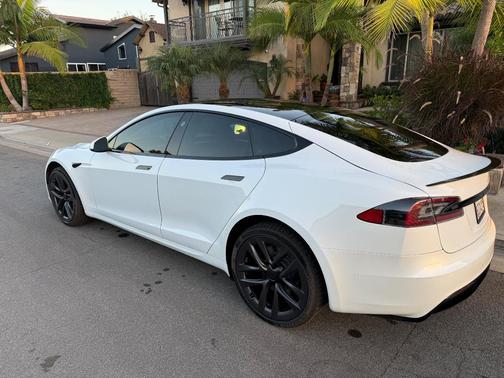 White 2022 Tesla Model S Long Range