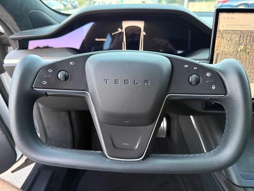 White 2022 Tesla Model S Long Range