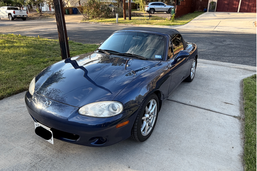 2003 Mazda MX-5 Miata Base