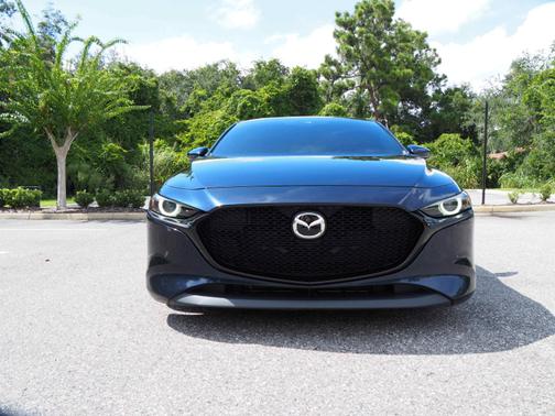 2020 Mazda Mazda3 FWD w/Premium Package