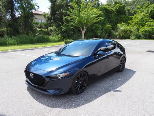 2020 Mazda Mazda3 FWD w/Premium Package