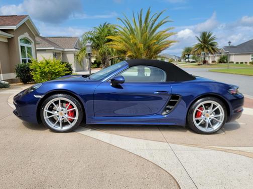 Blue 2021 Porsche 718 Boxster 718 Boxster S