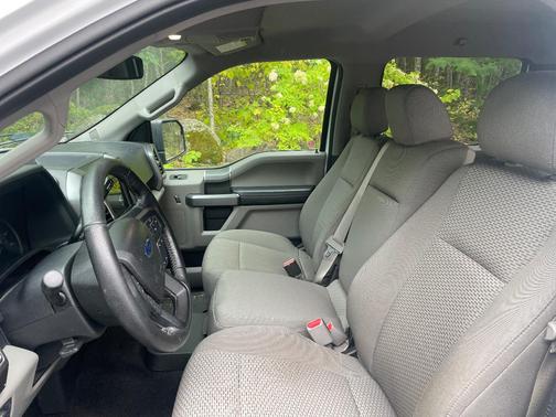 White 2016 Ford F-150 XLT