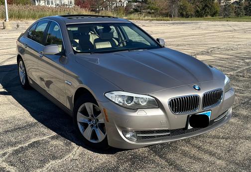 2013 BMW 528 i xDrive