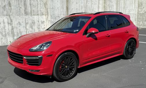 2017 Porsche Cayenne GTS
