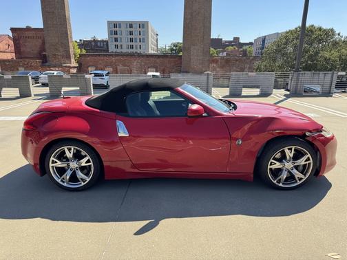 2012 Nissan 370Z Touring