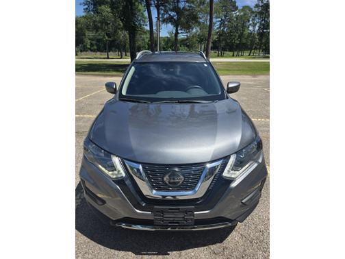 Gray 2020 Nissan Rogue SV