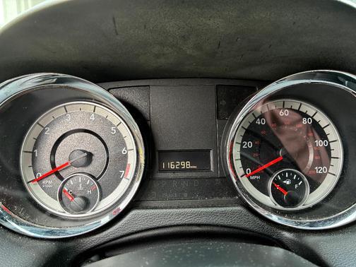 Black 2016 Dodge Grand Caravan AVP/SE