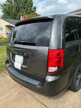 Black 2016 Dodge Grand Caravan AVP/SE