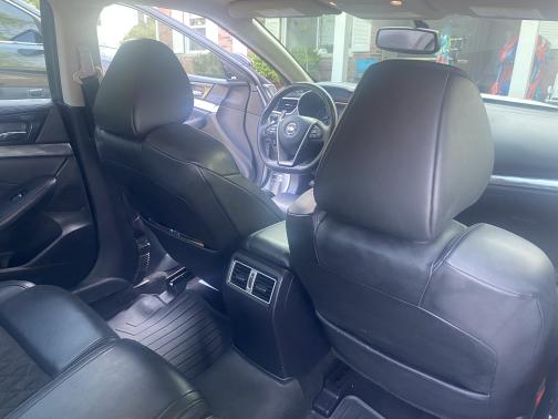 2017 Nissan Maxima 3.5 SR