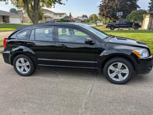 Black 2012 Dodge Caliber SXT