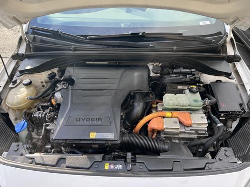 2018 Hyundai IONIQ Hybrid Blue