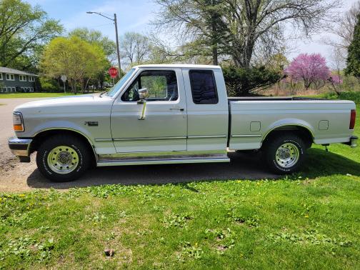 1996 Ford F-150 XL SuperCab