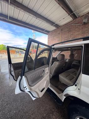 White 1998 Toyota Land Cruiser Base