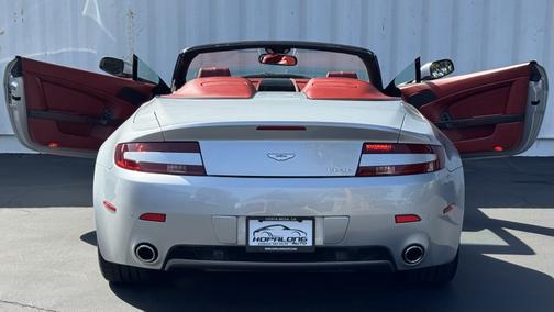 Silver 2008 Aston Martin V8 Vantage Base