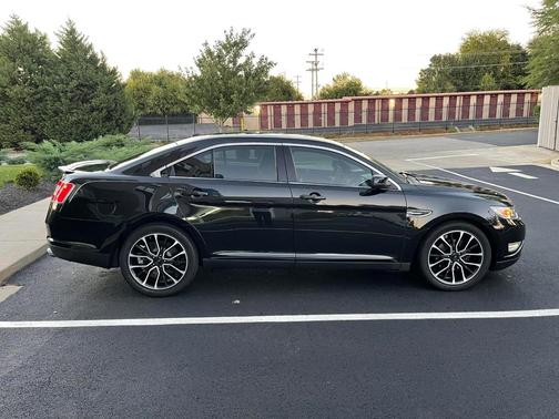 Black 2011 Ford Taurus SHO