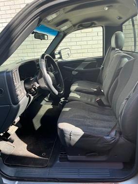 2001 Chevrolet Silverado 1500 Base