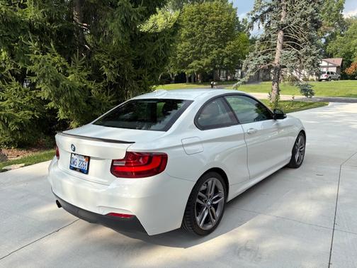 2015 BMW 228 i xDrive