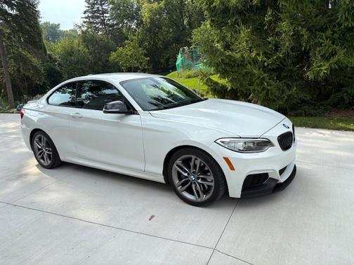 2015 BMW 228 i xDrive