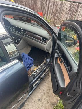 2004 Audi A8 4.2 L