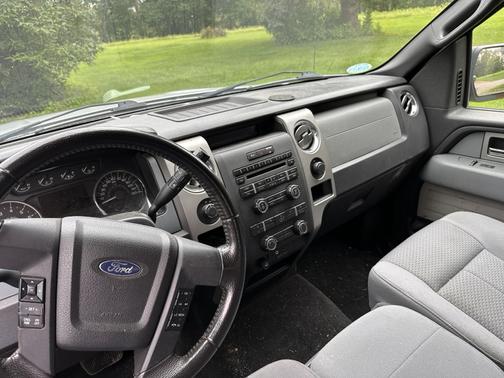 Silver 2011 Ford F-150 XLT
