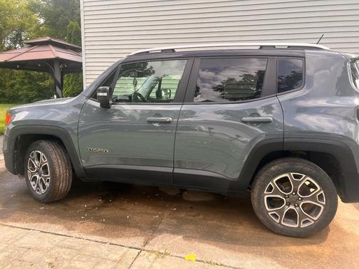 Blue 2017 Jeep Renegade Limited