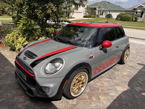 Gray 2017 MINI Hardtop John Cooper Works