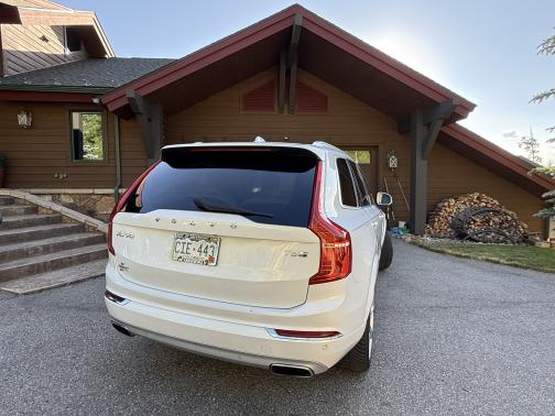 2017 Volvo XC90 Hybrid T8 Inscription