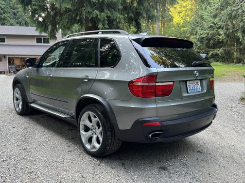 2008 BMW X5 4.8i
