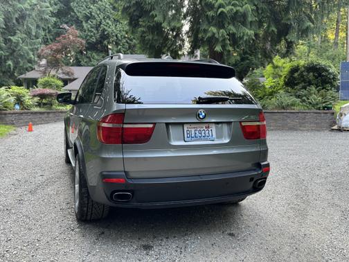 2008 BMW X5 4.8i