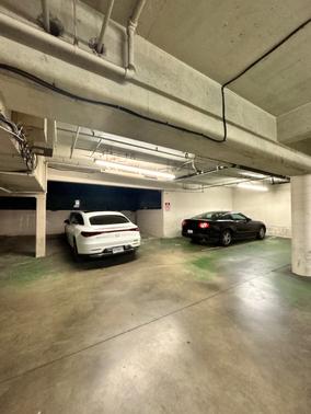 White 2023 Mercedes-Benz EQS 450+ Base